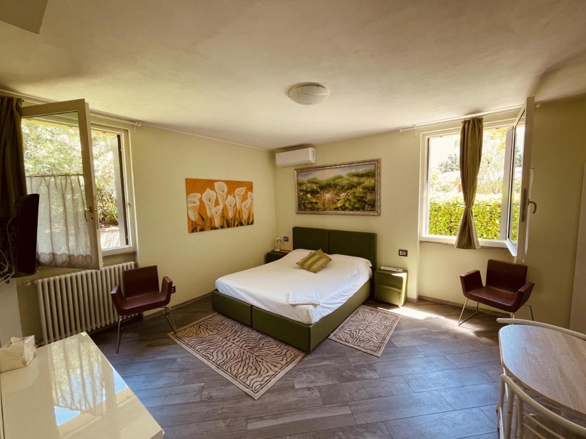 Montebello Lecco Pokój zdjęcie